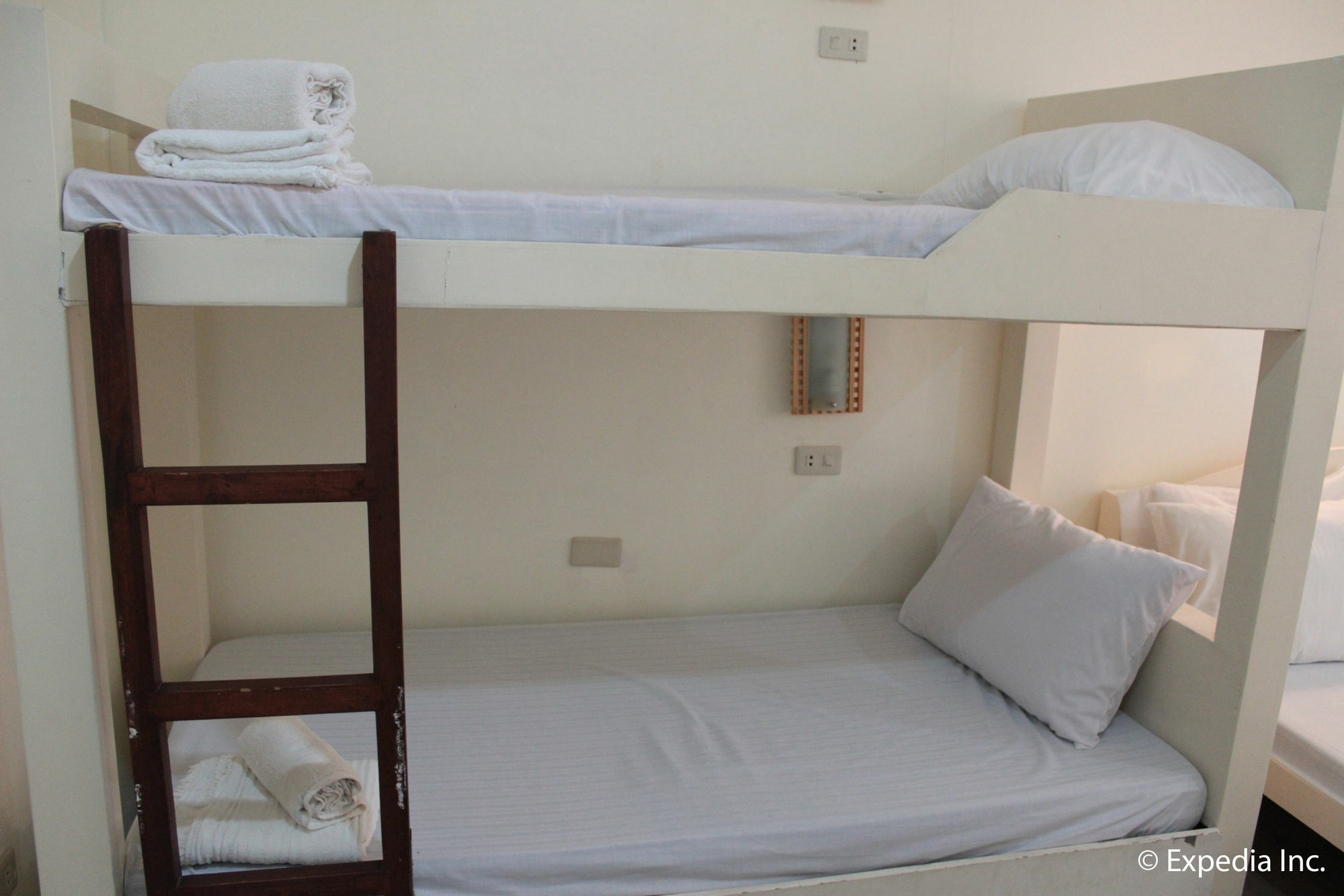 Reddoorz Plus Near Vigan Convention Center Exterior foto